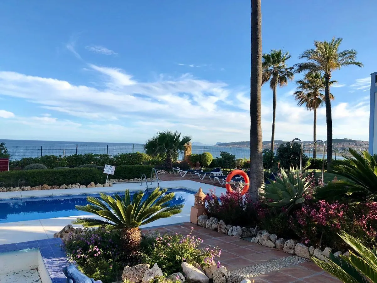 La Perla De La Bahia, Urbanizacion Gran Lujo Apartment Bahia de Casares
